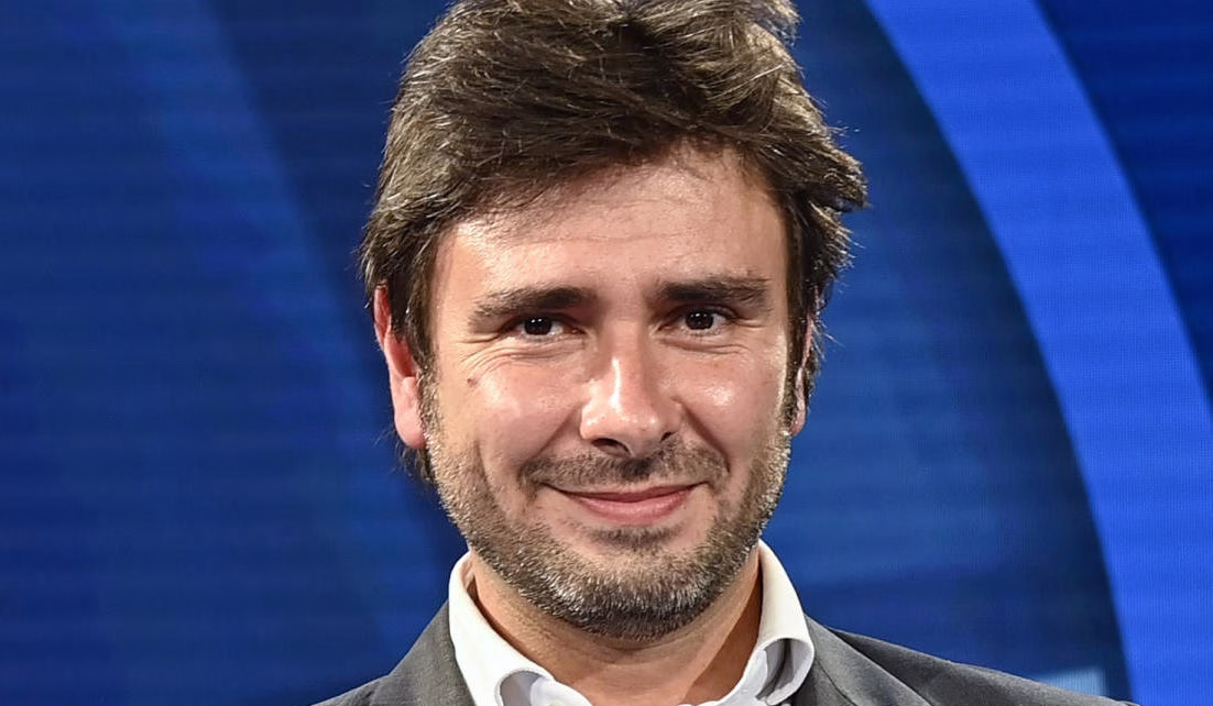 Alessandro Di Battista ricoverato a Cuba: apprensione per le sue condizioni 2 di battista 1