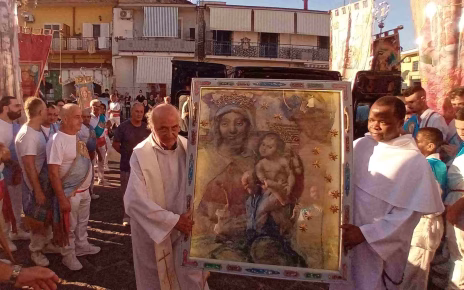 Mariglianella, Processione Madonna dell’Arco per 90° Battenti 30 1. Arrivo Madonna dellArco 90° Anniversario Battenti Mariglianella 5.9.2026