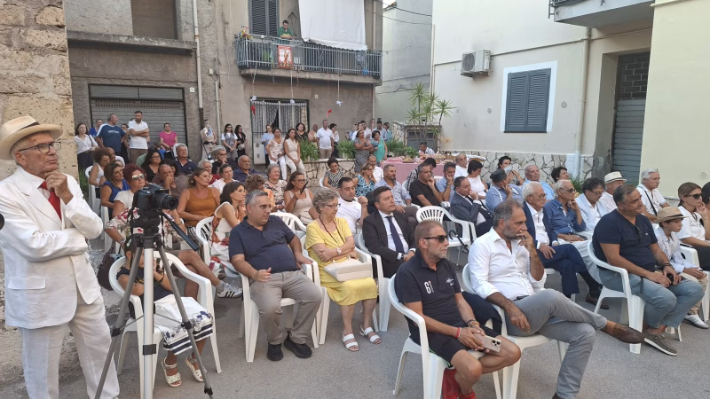 Saviano, Sirico ritrova la voce delle sue radici: presentata la XVIII edizione de “A Sera d’ò nciucio” 7 2f14bd28 9f7d 45e8 b89c 972f36266ee5