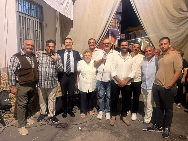 Saviano, boom a Sirico: "A' sera d'o' nciucio" XVIII Edizione fa il pienone. Un fiume di gente, sapori antichi e magia pura! 6 50823698 833e 4d0c 8046 3a63717e4092