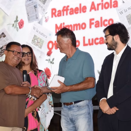 San Giuseppe Vesuviano, al Fashion Show “La Rosa” premiate quattro eccellenze del giornalismo campano 7 799622079 18121863959480874 1119347616553784196 n