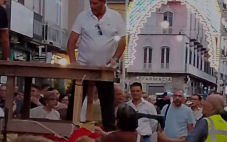 Marigliano, San Rocco si spezza durante la processione: tra i fedeli corre la voce del “cattivo presagio” 31 san rocco