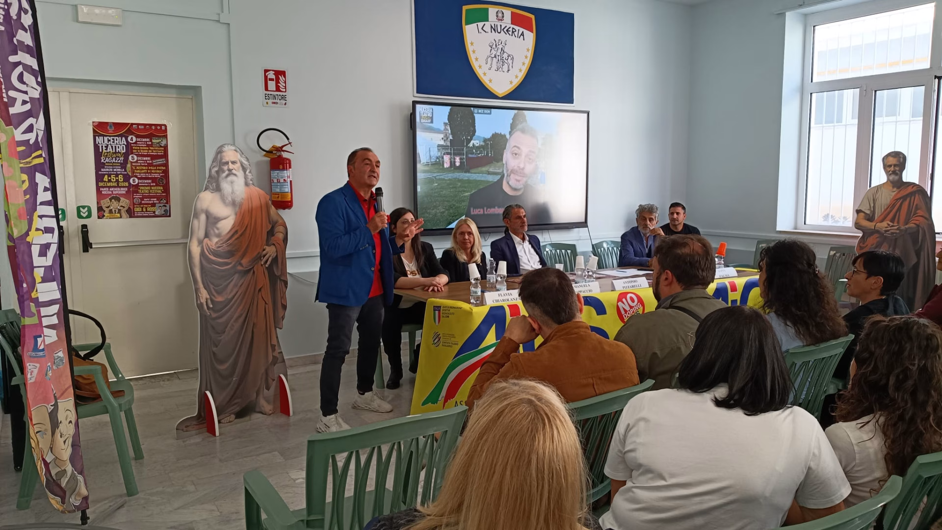 FOTO CONFERENZA 2