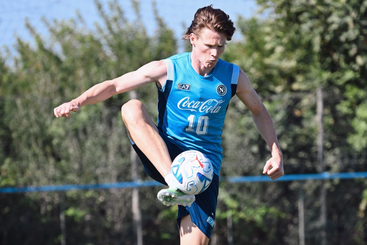 Scott McTominay Napoli training