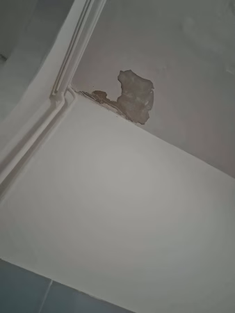 Cicciano, piove nell’alloggio popolare: l’appello di Autilia, "Serve un intervento urgente" 3 f43ef761 8241 4491 b70b 1c7e514f01e2