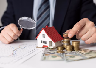 Buoni fruttiferi postali e titoli di Stato: perché i risparmiatori del Sud continuano a fidarsi dello sportello 57 groupdealz realestateinvestment 9799236 1920